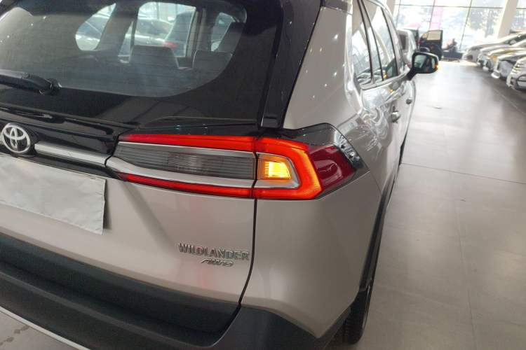 Used Toyota Wildlander 2023 2.0L CVT Four-Wheel Drive Luxury PLUS Edition
