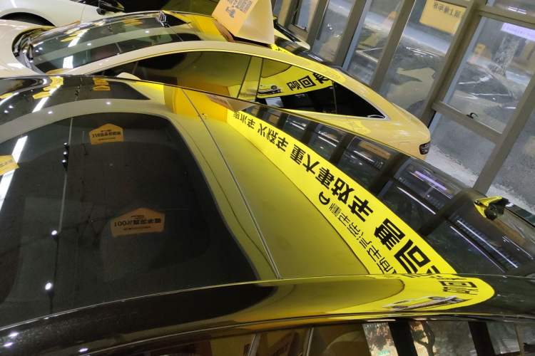 Used  11 2025 Ultra Extended-Range Edition
