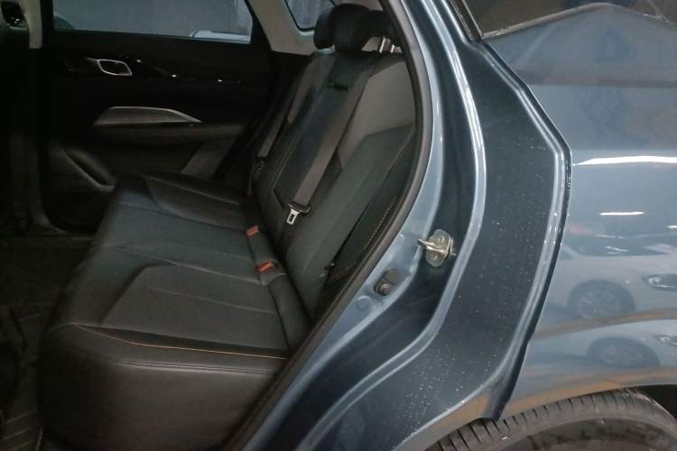 Used Oshan Z6 2023 Blue Whale 1.5T DCT Smart-Led City Edition