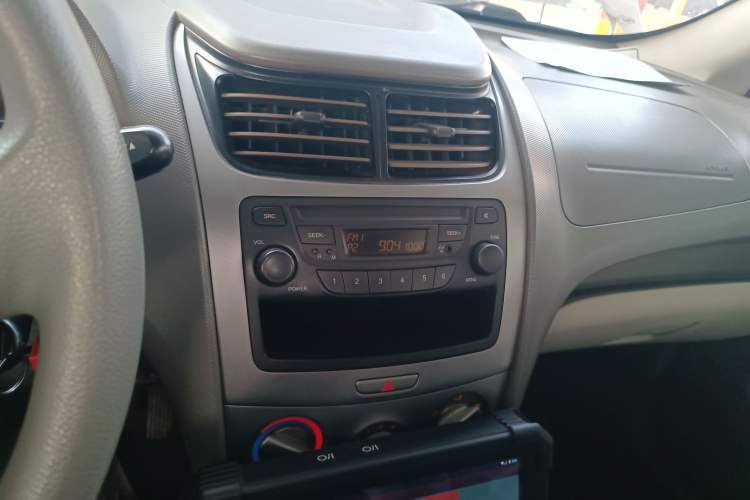 Used Chevrolet Sail 2013 Sedan 1.2L Manual Fashion Edition