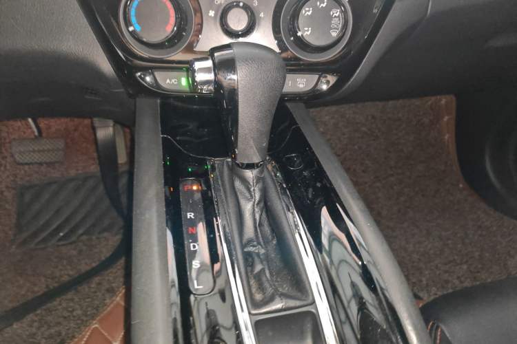 Used Honda Vezel 2017 1.5L CVT 2WD Comfort Model
