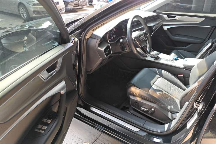 TDK.VehicleDetails.img