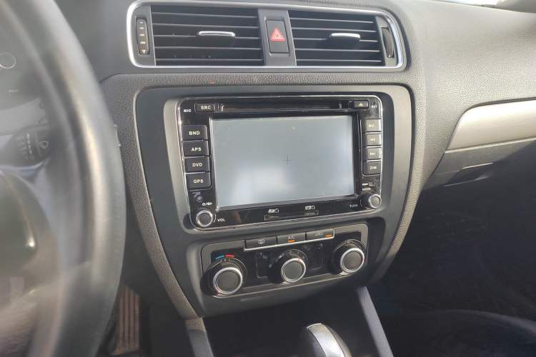 Used Volkswagen Sagitar 2014 Revised Version 1.6L Automatic Comfort Edition
