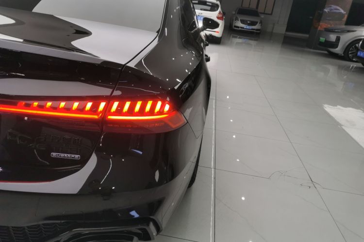 Used Audi A7L 2022 45 TFSI quattro S-line Black Warrior Edition
