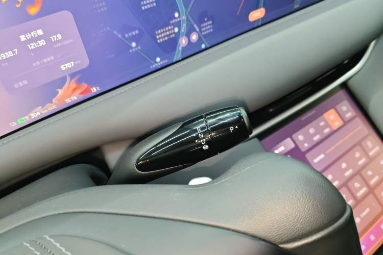 Used  LS6 2023 Max Standard Edition
