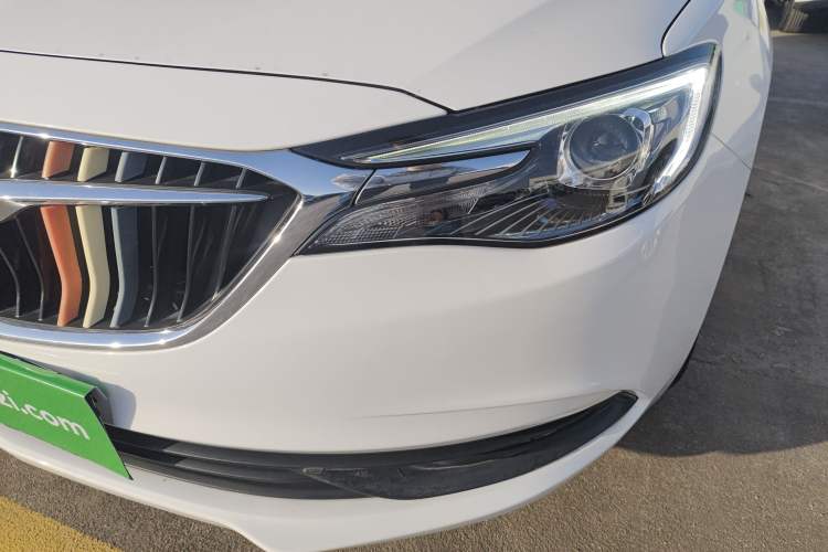 Used Buick GT 2018 15T Manual Elite Version China V Standard
