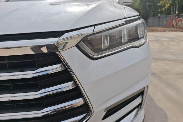 Used BYD Song Pro 2019 1.5T Automatic Elite Edition
