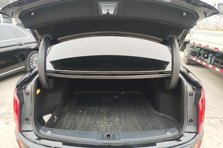 Used Hongqi E-QM5 2024 610 km PLUS
