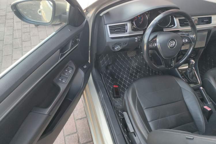 Used Volkswagen Bora 2018 1.5L Automatic Comfort Model
