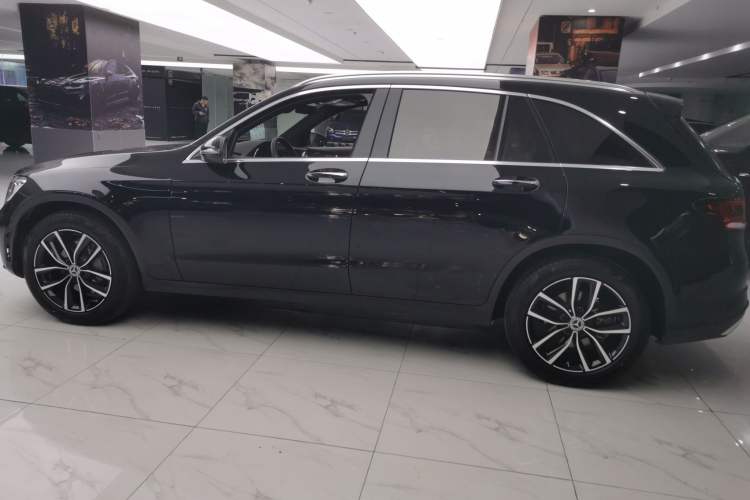 Used Mercedes-Benz GLC 2022 Facelift GLC 260 L 4MATIC Luxury Edition