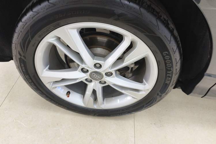 Used Audi Q3 2019 35 TFSI Advanced Style Edition
