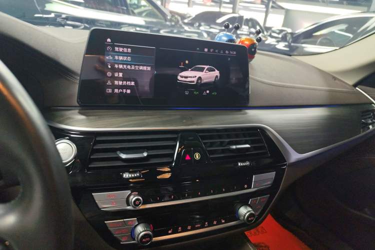 Used BMW 5 Series New Energy 2020 Mileage Upgrade Version 530Le Luxury Package