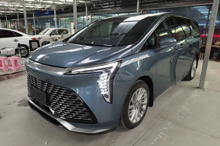 Used Buick Century 2023 2.0T Seven-Seater Yinshi Edition
