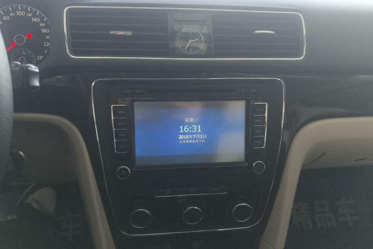 Used Volkswagen Passat 2014 1.8TSI DSG Luxury Edition
