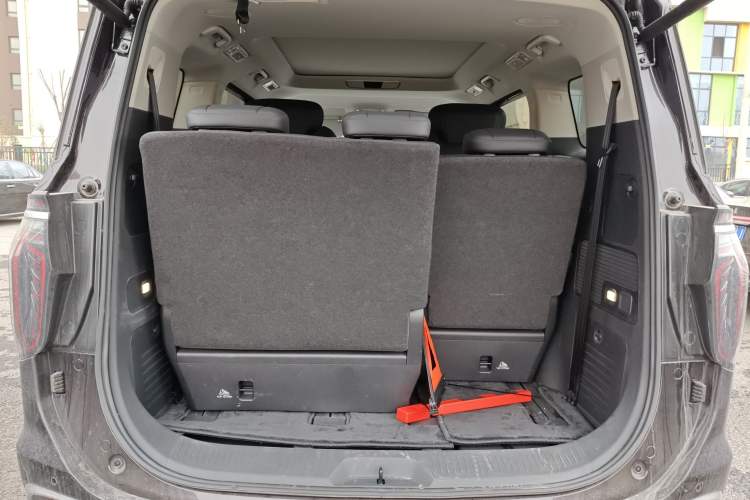 Used Hongqi HQ9 PHEV 2024 2.0T Four-Wheel Drive Business Edition
