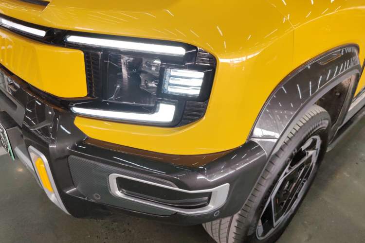 Used  G318 2025 Worry-Free Adventure Edition Four-Wheel Drive Secret Realm Version