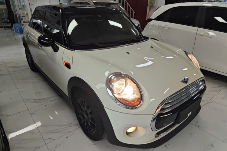 Used  MINI 2016 1.5T COOPER Five-Door Edition
