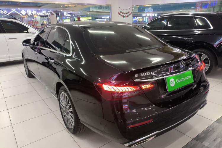 Used Mercedes-Benz E-Class 2023 Updated E 300 L Fashion Edition
