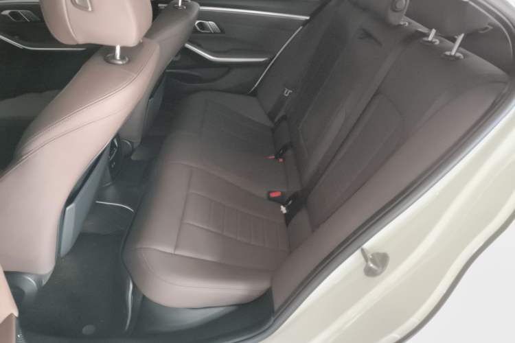 Used BMW 3 Series 2021 Second Facelift 325i M Sport Package
