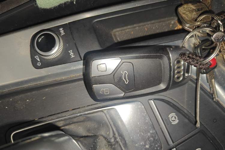 Used Audi A4L 2018 30th Anniversary Edition 40 TFSI Fashion Model