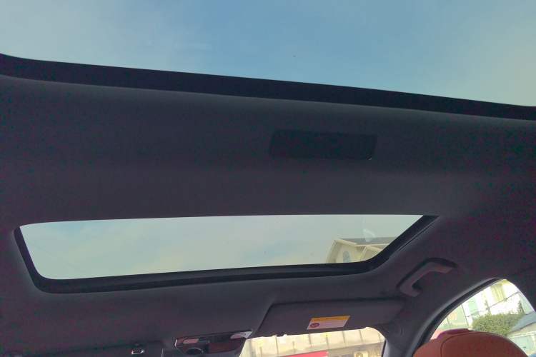 Used Li Auto L8 2023 Pro Model