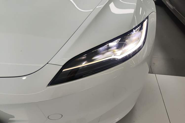 Used Tesla Model 3 2023 Rear-Wheel-Drive Version