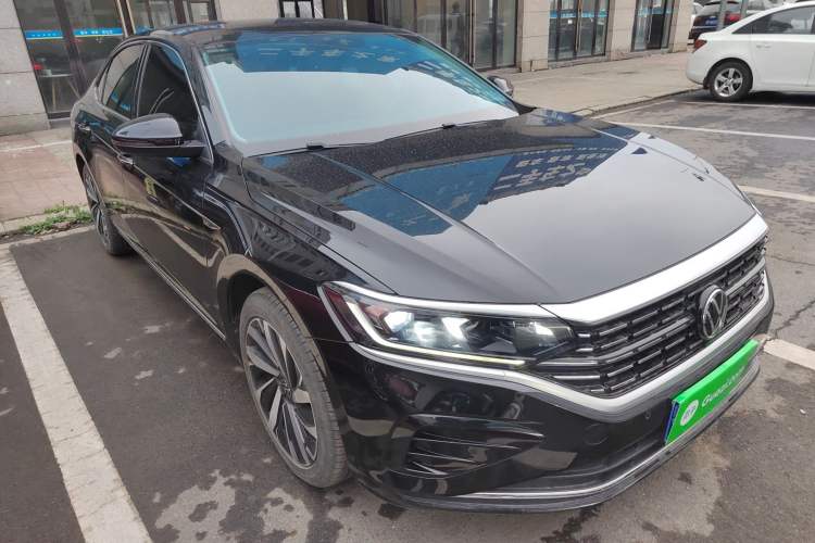 Used Volkswagen Passat 2023 Revised 330TSI Elite Edition
