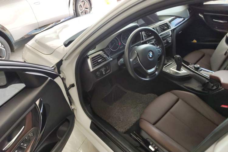 Used BMW 3 Series 2018 320Li Fashion Model
