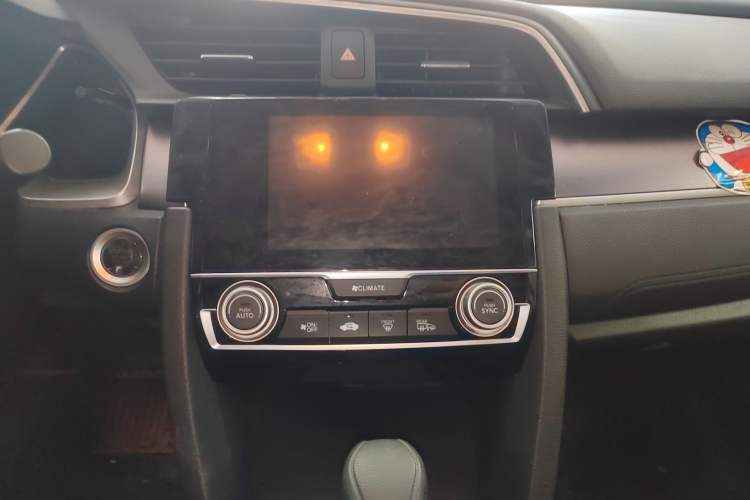 Used Honda Civic 2016 220TURBO CVT Luxury Edition
