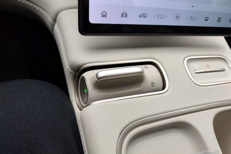 Used Nio ES6 2023 75 kWh
