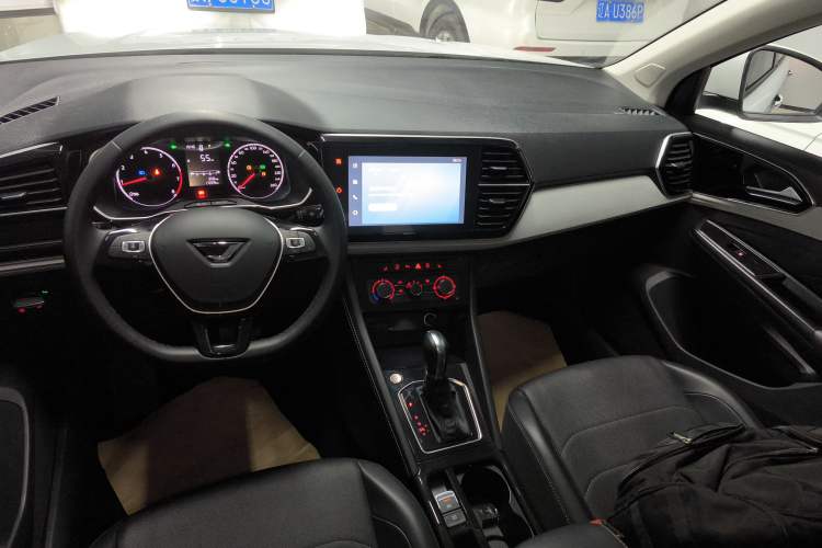 Used Jetta VS5 2022 280TSI Automatic Enjoyment Model
