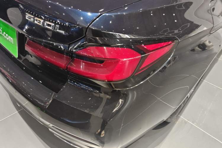 Used BMW 5 Series 2022 Restyled 530Li Leading Edition M Sport Package
