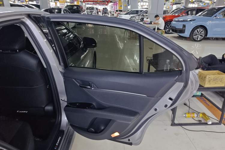 Used Toyota Camry 2021 2.5G Luxury Edition
