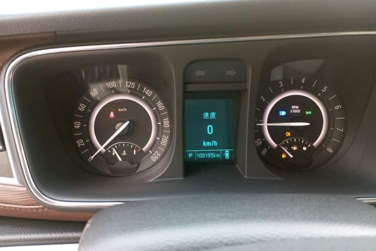 Used Buick GL8 2017 25S Luxury Version China V Standard
