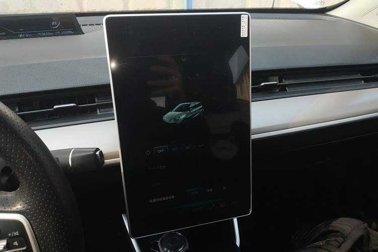 Used NETA V 2022 Chao 300 Lite Ternary Lithium