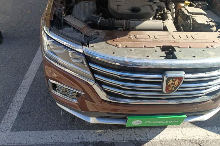 Used Roewe RX8 2018 30T Smart Connectivity Four-Wheel Drive Flagship Edition
