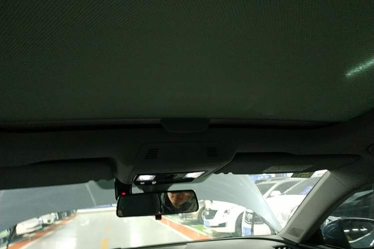 Used Volkswagen Lamando 2023 Lavida L 280TSI DSG Cool & Spicy Edition
