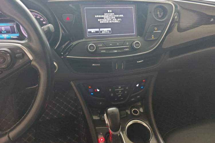 Used Buick Envision 2019 20T Two-Wheel Drive Elite Version China VI Standard
