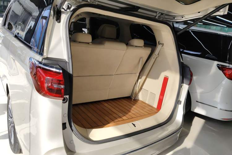 Used Buick GL8 2022 ES Landtrek 653T Flagship Model
