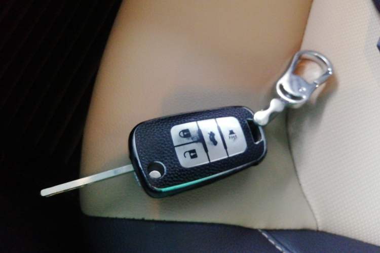 Used Chevrolet Monza 2022 320 Automatic Enjoyment Sunroof Version
