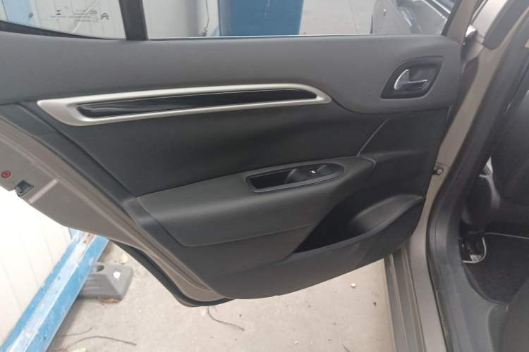 Used Citroen C4L 2015 1.8L Automatic Luxury Edition
