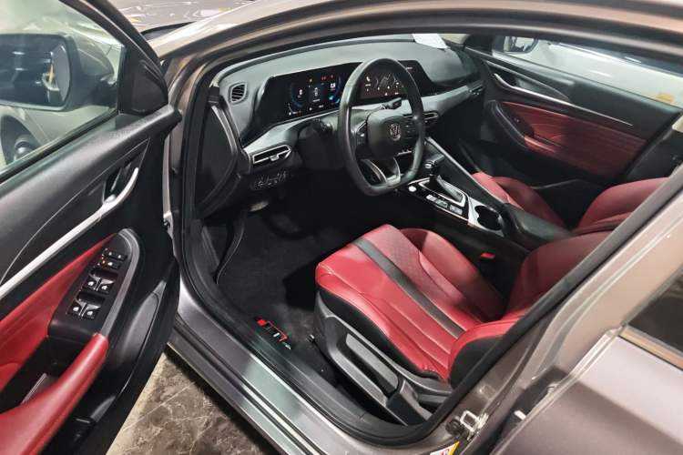 Used Changan Eado 2021 PLUS Blue Whale NE 1.4T GDI DCT Prestige Model