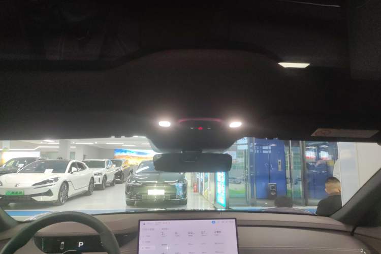 Used  SU7 2024 Rear-Drive Long-Range Intelligent Driving Version