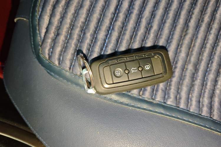 Used Qoros 5 2018 Revised Version 1.6T Automatic Leading Edition
