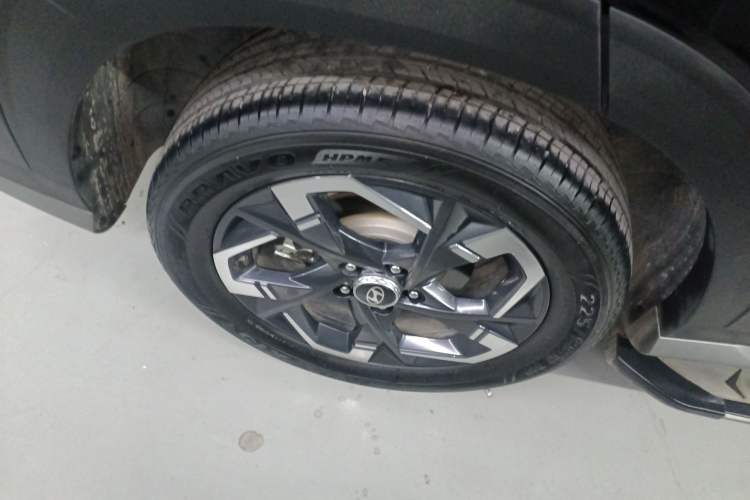 Used Hyundai ix35 2023 Musso 2.0L Deluxe Edition DLX
