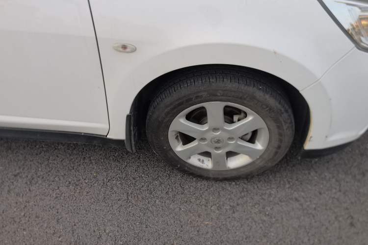 Used Venucia D50 2015 1.6L Manual Fashion Edition
