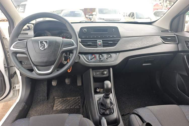 Used Baojun 310 2016 1.2L manual Comfort trim level
