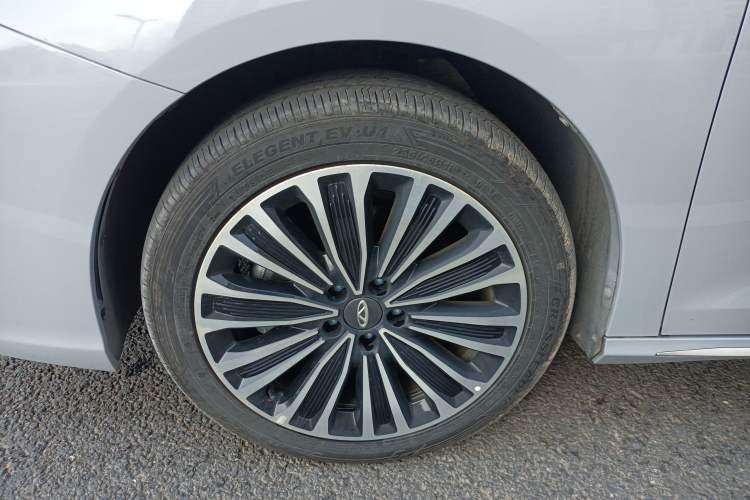 Used Chery Fengyun A8L 2025 1.5 TGDI 145 km Luxury Version
