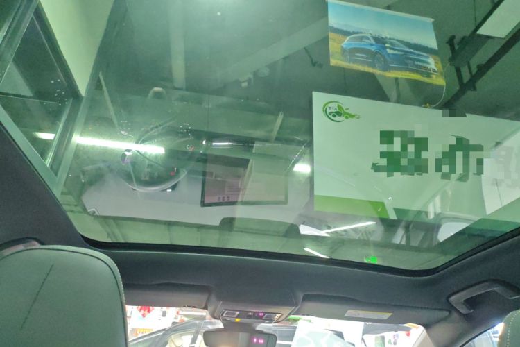 Used Volkswagen ID.UNYX 2024 Pro Long-Range Version
