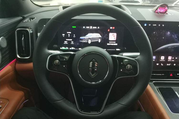 Used Hima AITO M9 2025 Extended-Range Ultra Version 52 kWh 6-Seater